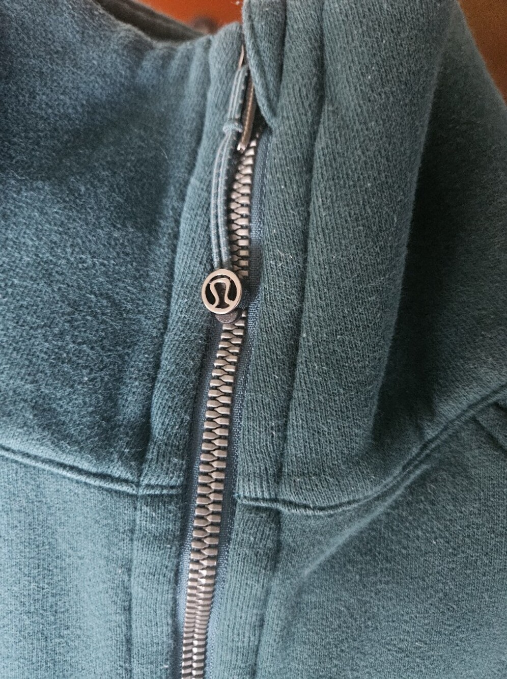 Lululemon Scuba Oversized Full Zip Hoodie in Green Jasper. Xs/S - Picture 3 of 9